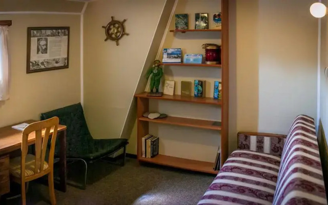 Гостиница Vityaz Guest Cabins комната для гостей