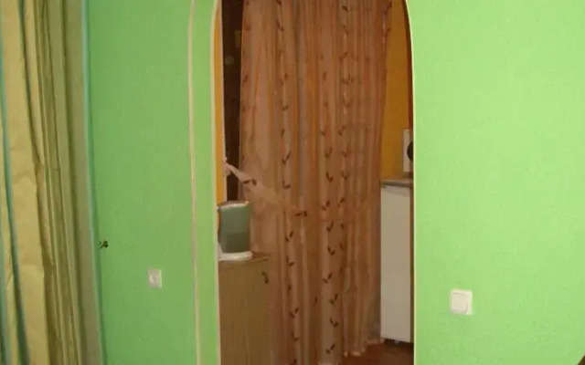 Апартаменты Apartments on Kominterna Мурманск комната для гостей