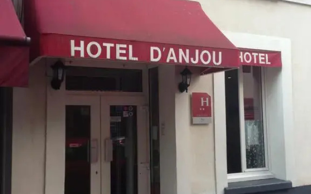 Отель Hôtel DAnjou вид на фасад