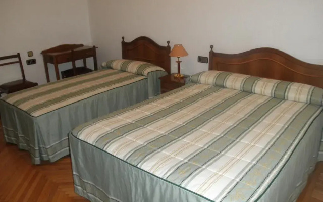 Отель Hostal Los Andes комната для гостей