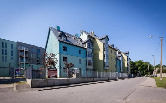 Апартаменты Best Apartments - Jahu вид на фасад