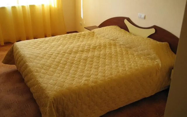 Adamo Hotel комната для гостей