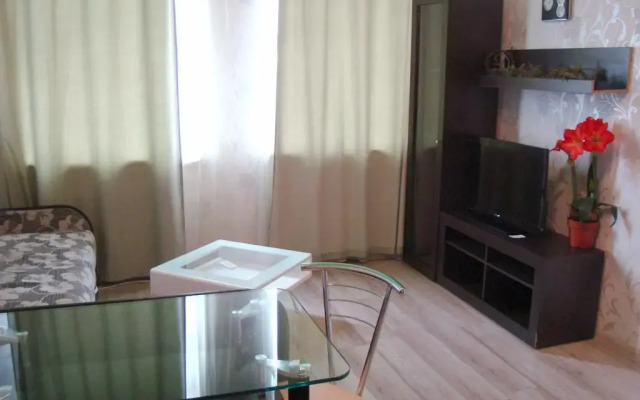Апартаменты Uyut Apartments City Centre комната для гостей