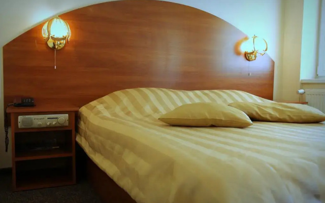 Hotel Jester комната для гостей