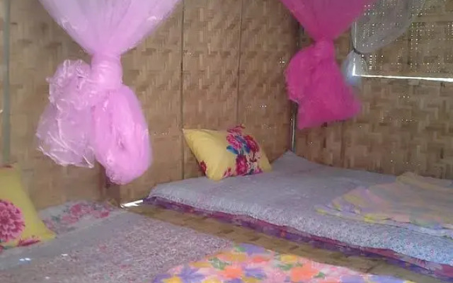 Отель Dee's House Homestay комната для гостей