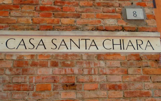 Casa Santa Chiara - Women Only (отель для женщин)