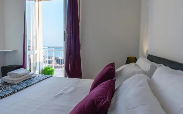 Отель Myhome Cagliari комната для гостей