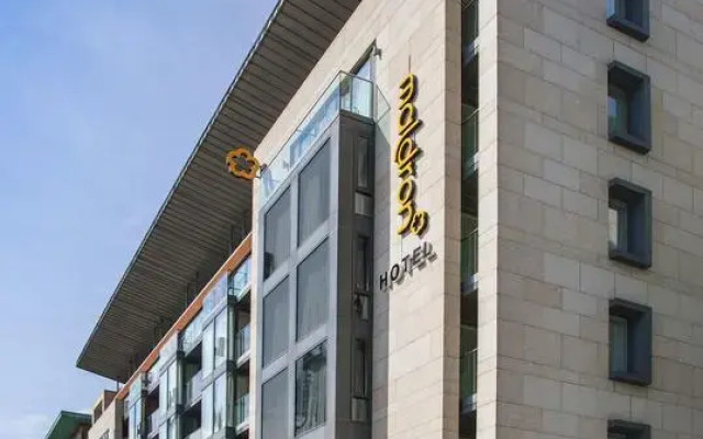 Maldron Hotel Smithfield вид на фасад