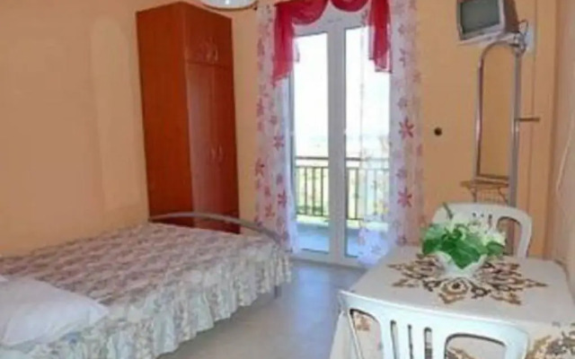 Отель Sofia & Lakis House комната для гостей