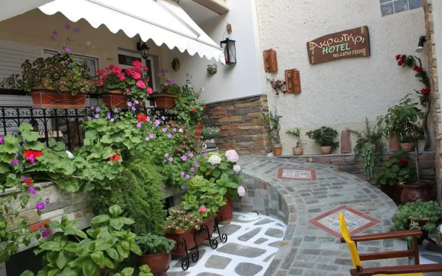Akrotiri Hotel вид на фасад