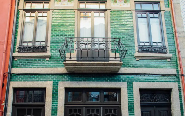 Отель Enjoy Porto Guest House вид на фасад