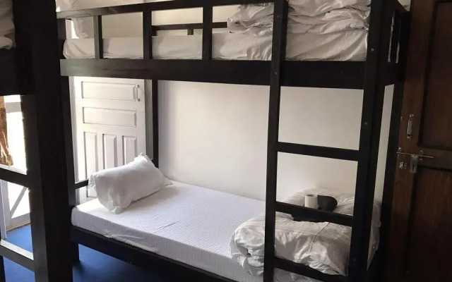 Отель Hanuman Hostel Непал, Покхара - отзывы, цены и фото номеров - забронировать отель Hanuman Hostel онлайн комната для гостей