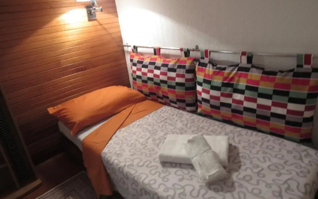 Отель Petit appartement Carnot комната для гостей