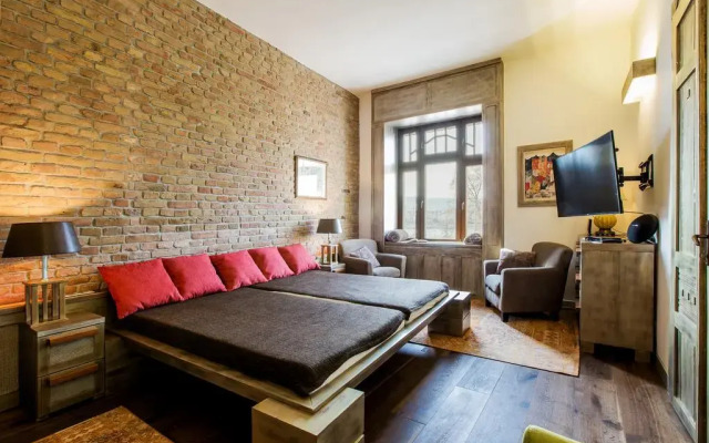 Отель River View Residence комната для гостей
