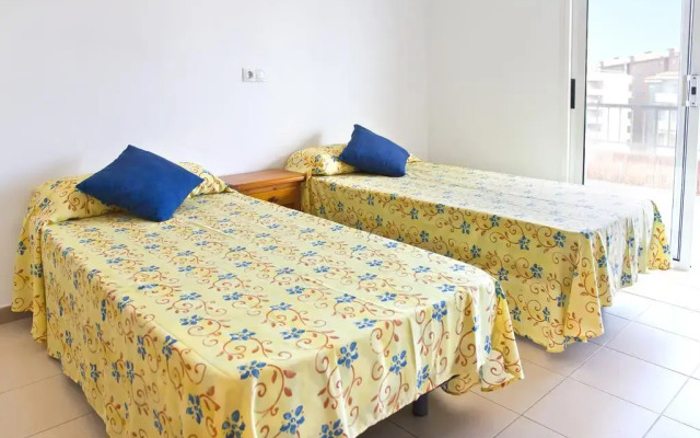 Отель RVHotels Apartamentos Lotus Испания, Бланес - отзывы, цены и фото номеров - забронировать отель RVHotels Apartamentos Lotus онлайн комната для гостей