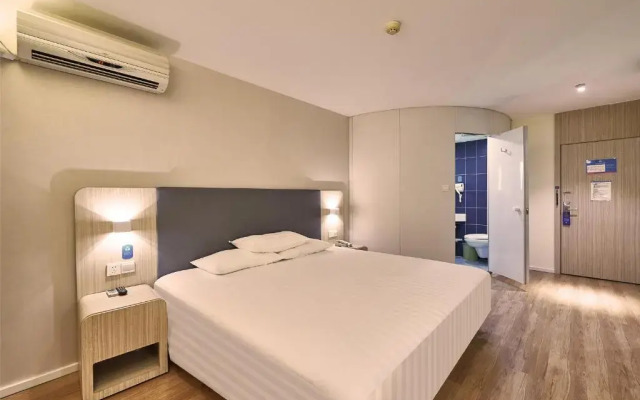 Отель Hanting Express Shanghai Bund Middle Jiangxi road комната для гостей