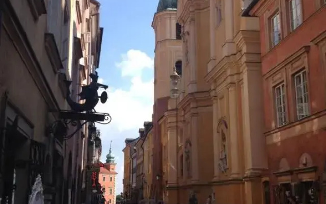 Апартаменты Julia's Apartments Warsaw Old Town - Piwna вид на фасад
