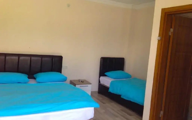 Отель Berfin Otel комната для гостей