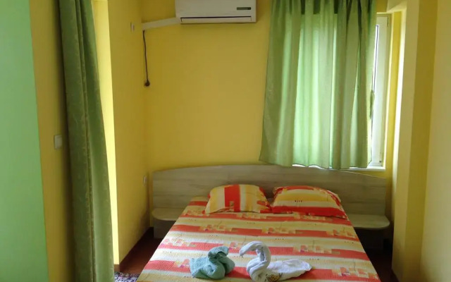 Отель Guest Rooms Jana комната для гостей