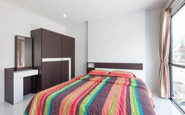 Отель Modern Townhouse комната для гостей