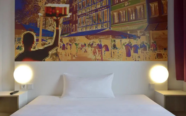 B&B Hotel Düsseldorf-City комната для гостей
