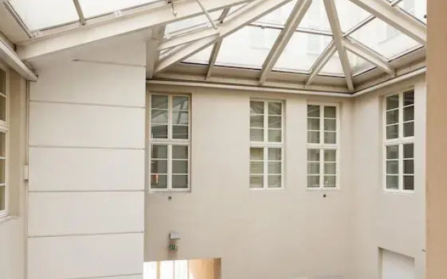 Отель Raekoja Residence вид на фасад