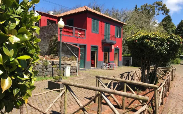 Отель Casa da Fonte da Velha вид на фасад