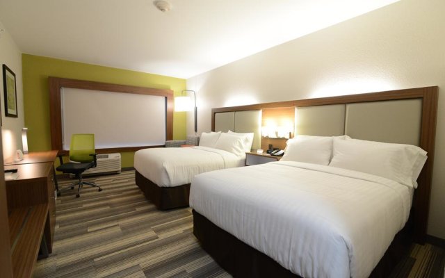 Holiday Inn Express & Suites Chicago North Shore - Niles 0