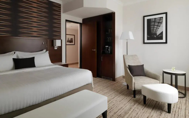 Cologne Marriott Hotel комната для гостей