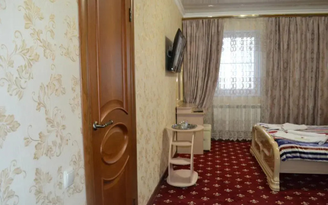Гостиница Home комната для гостей