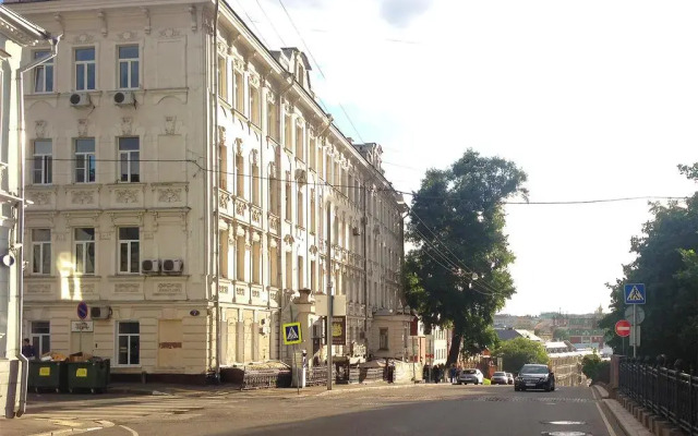 HQ Hostel вид на фасад