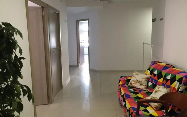 Отель Go Bcn Hostal Ideal Badal комната для гостей