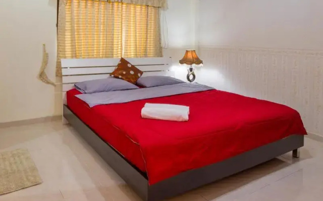 Апартаменты Royal Park Apartments Паттайя комната для гостей