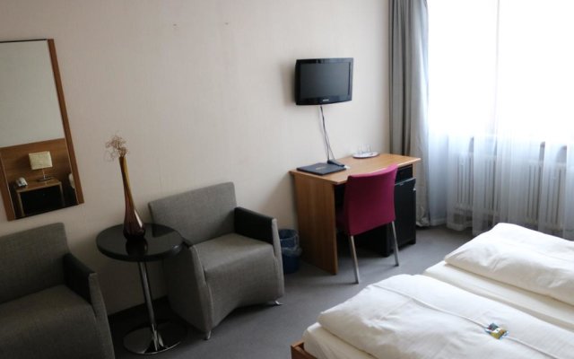 Hotel Fidelio 1