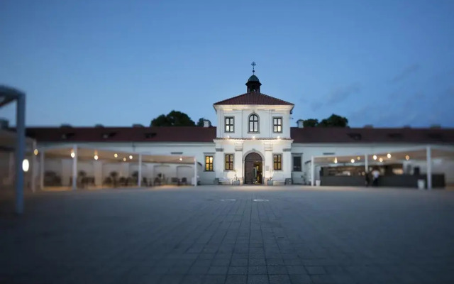 Отель Monte Pacis Литва, Каунас - отзывы, цены и фото номеров - забронировать отель Monte Pacis онлайн вид на фасад