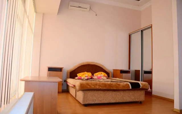 Гостиница Expresshotel комната для гостей