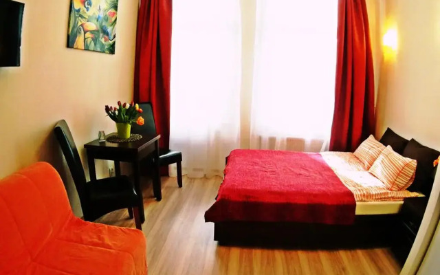 Отель Apartament Przytulny OLD TOWN Ogarna St. комната для гостей