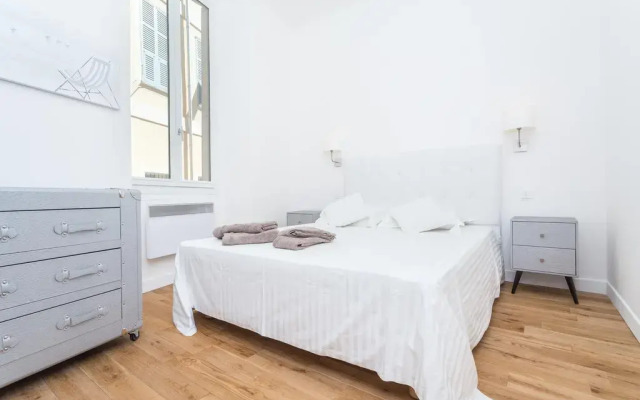 Отель Pont Vieux - 2 Chambres - Vieux Nice Франция, Ницца - отзывы, цены и фото номеров - забронировать отель Pont Vieux - 2 Chambres - Vieux Nice онлайн комната для гостей
