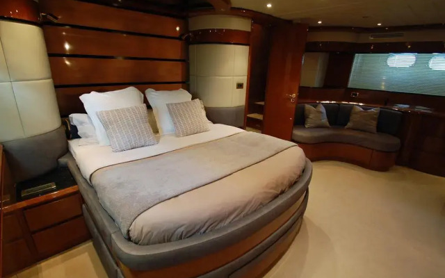Отель Leigh Yacht Барселона комната для гостей
