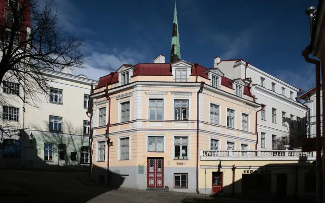 Отель Tallinn Backpackers Эстония, Таллин - отзывы, цены и фото номеров - забронировать отель Tallinn Backpackers онлайн вид на фасад