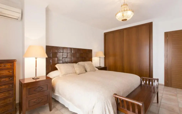 Отель Villa Portals Nous комната для гостей