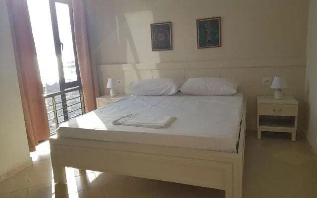 Hotel Suli комната для гостей