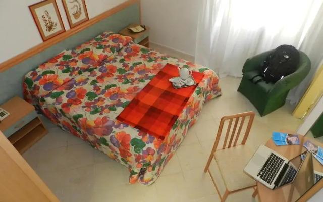 Отель Albergo Latina Фьюджи комната для гостей