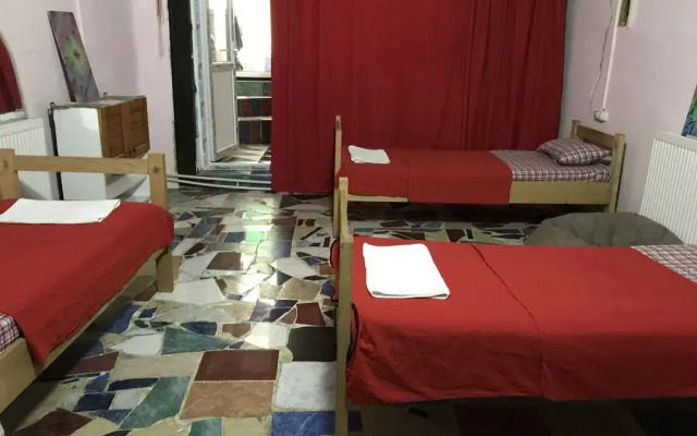Отель Art Hostel Tbilisi Грузия, Тбилиси - отзывы, цены и фото номеров - забронировать отель Art Hostel Tbilisi онлайн комната для гостей