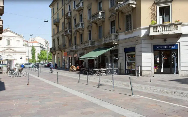 Отель B&B Milano Bella вид на фасад