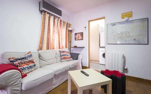 Отель Ático, Terraza & Barbacoa, Park Güell, Apartamento комната для гостей