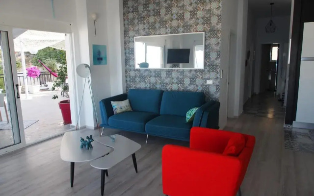 Отель Summer Dream Penthouse Албания, Саранда - отзывы, цены и фото номеров - забронировать отель Summer Dream Penthouse онлайн комната для гостей