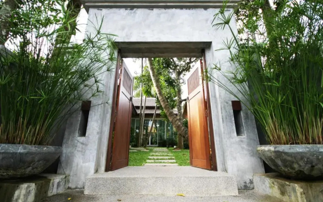 Отель Ban Thai Villa Пхукет вид на фасад