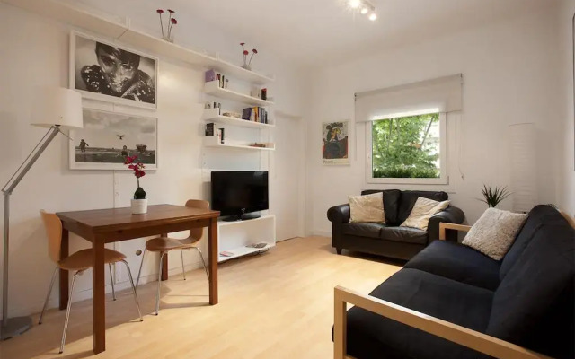 Отель Tibidabo Flat Barcelona Испания, Барселона - отзывы, цены и фото номеров - забронировать отель Tibidabo Flat Barcelona онлайн комната для гостей