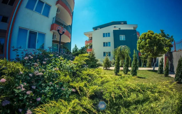 Апартаменты GT Green Fort Beach Apartments вид на фасад